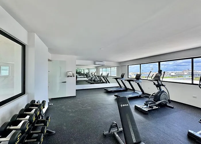 New Steps Away From 5th Avenue!